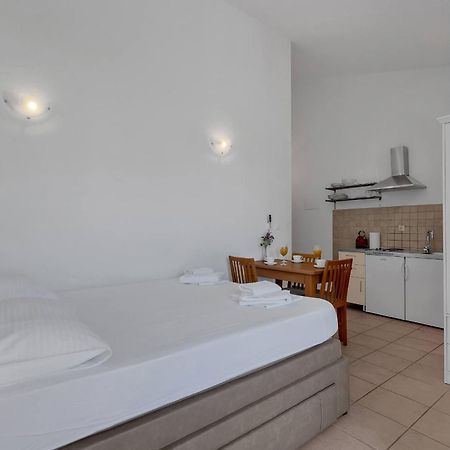 Apartments Marin Brela Bilik gambar