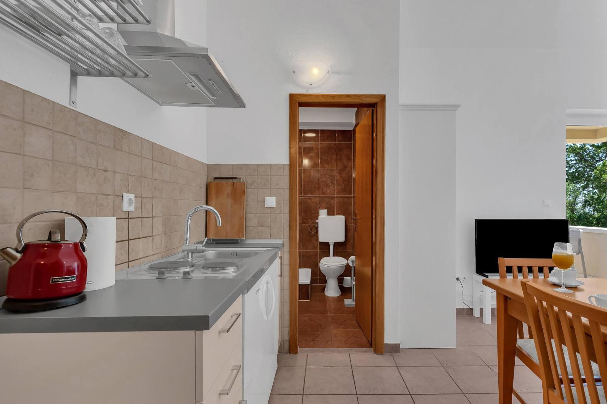 Apartments Marin Brela Luaran gambar