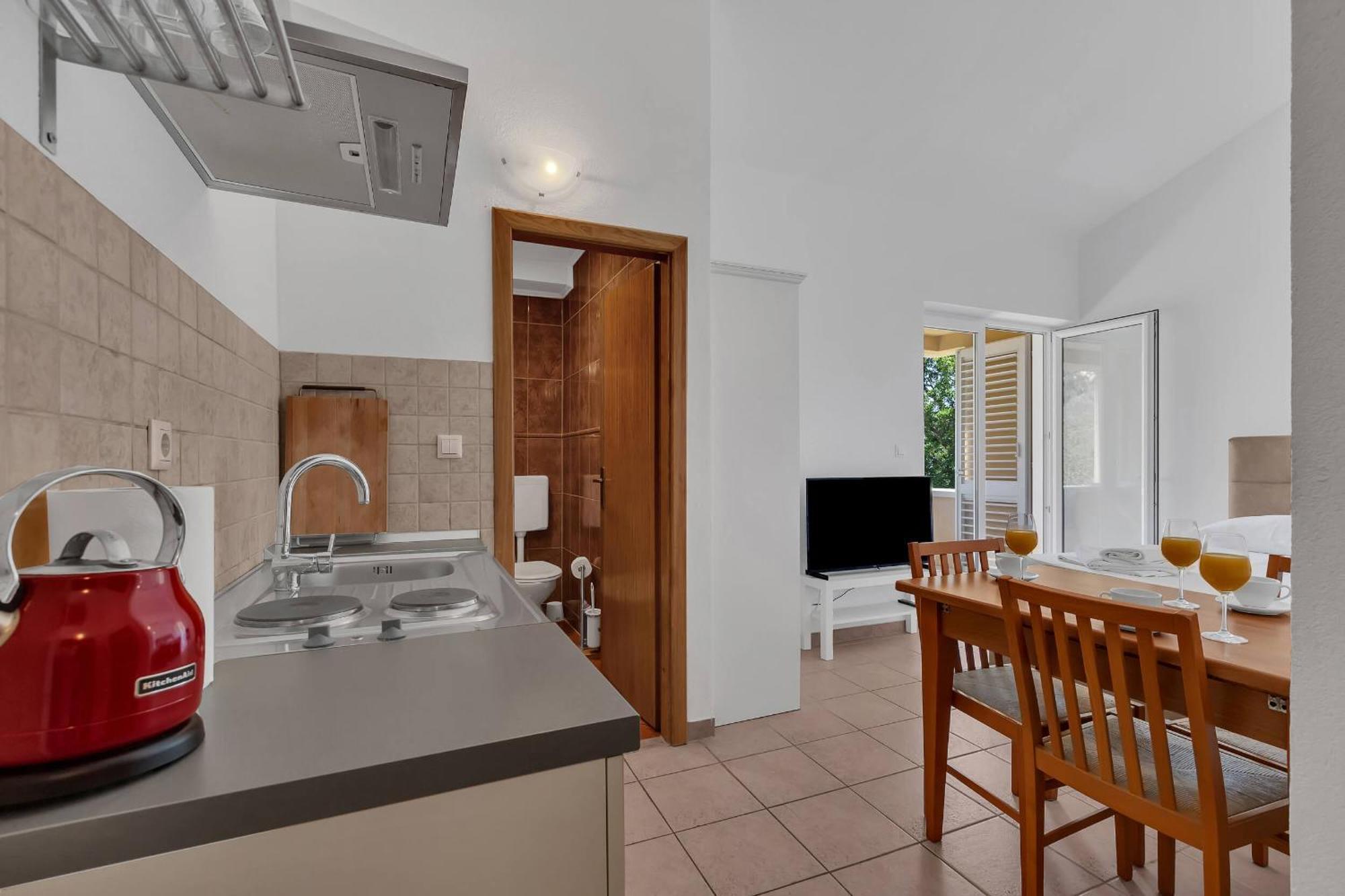 Apartments Marin Brela Bilik gambar